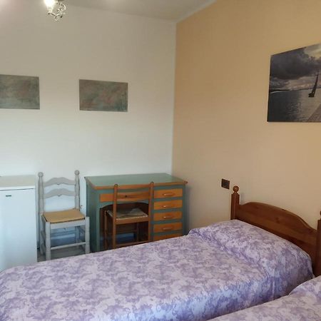 Bed & Breakfast Mezzaluna Feletto Exterior photo