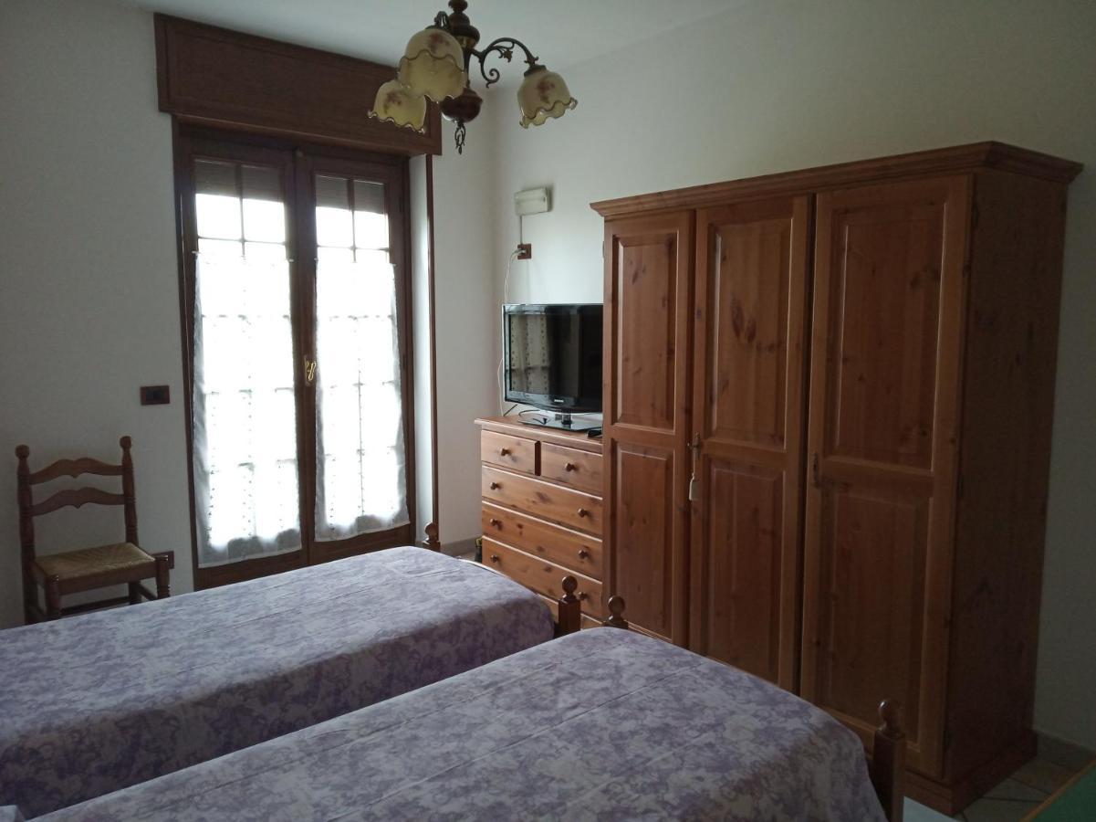 Bed & Breakfast Mezzaluna Feletto Exterior photo
