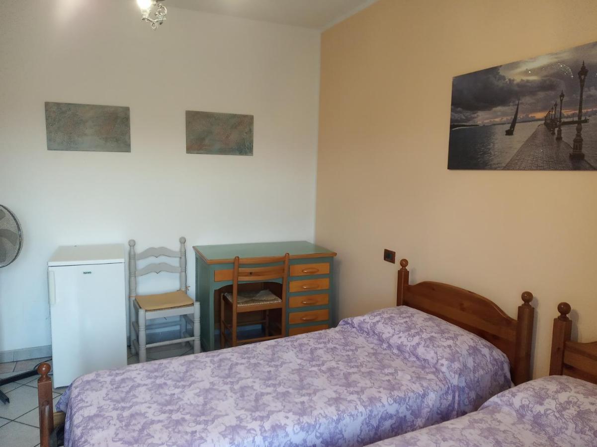 Bed & Breakfast Mezzaluna Feletto Exterior photo