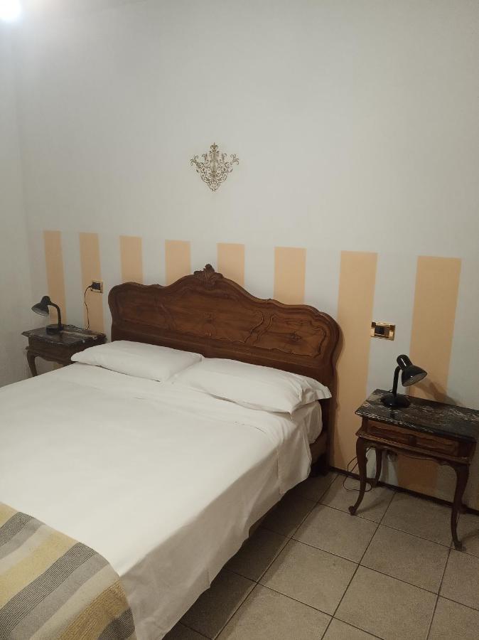 Bed & Breakfast Mezzaluna Feletto Exterior photo